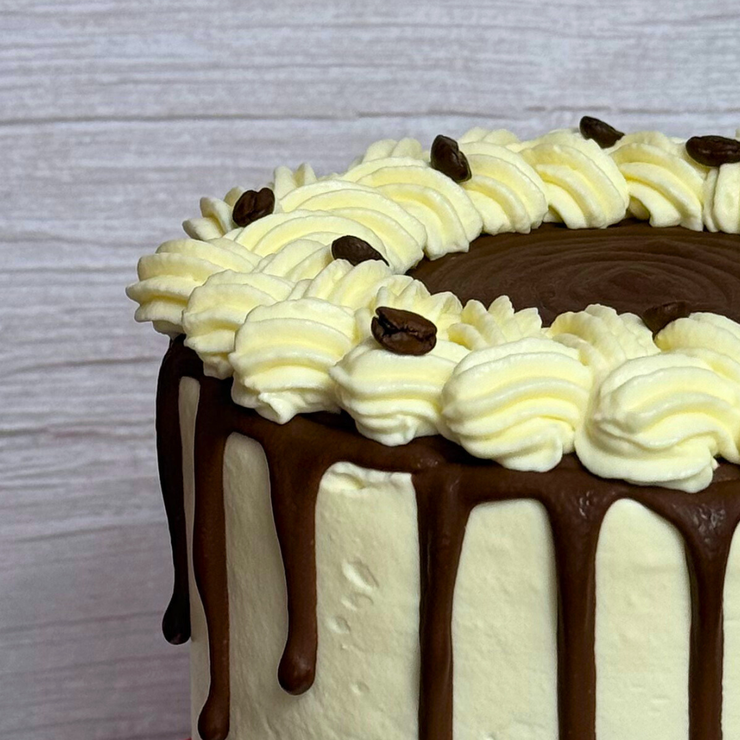 Pastel de Tres Leches: Baileys