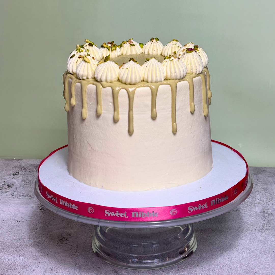 Pastel de Tres Leches: Pistachio flavour