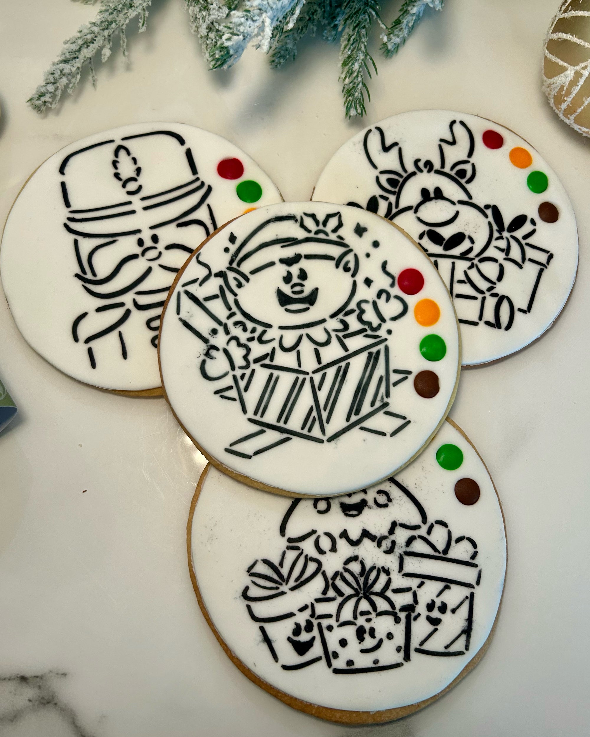 Christmas Painting Biscuit - Pack of Four