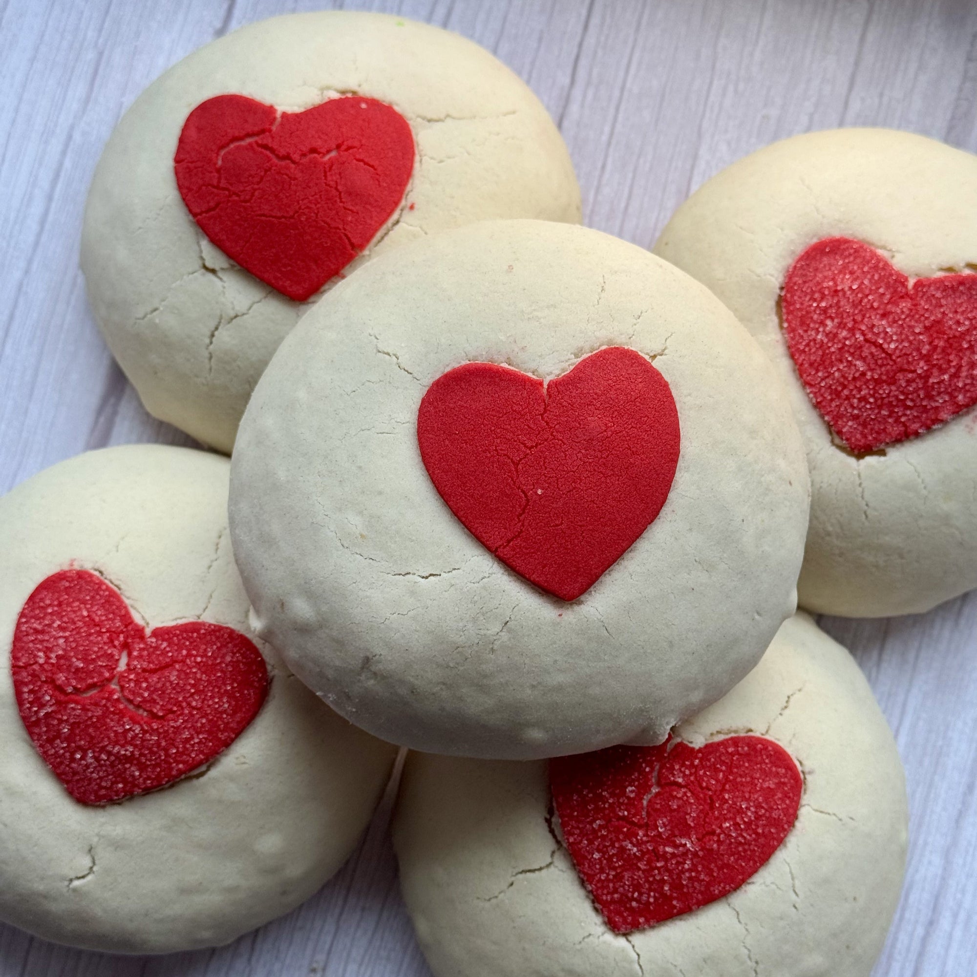 Valentine's Conchas - Minimum 5 pieces per order