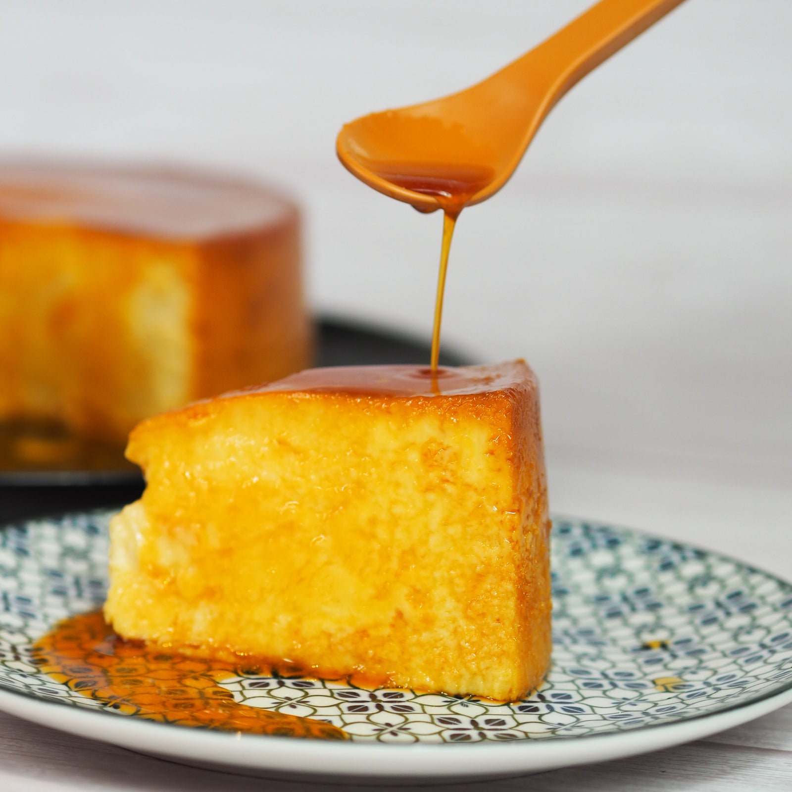 Flan ( 8 inch )
