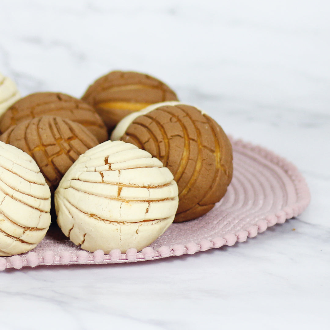 Mini Concha - Individual, minimum 10 per order, any flavour